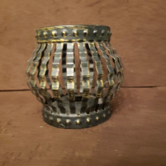 Vintage‎ Mid Century Black Metal Caged Votive Candle Holder Home Interiors - Picture 2 of 8